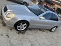 Mercedes-Benz E 320 2002 годаүшін5 500 000 тг. в Жанаозен – фото 18