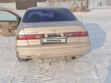 Toyota Camry 1998 годаүшін2 500 000 тг. в Семей