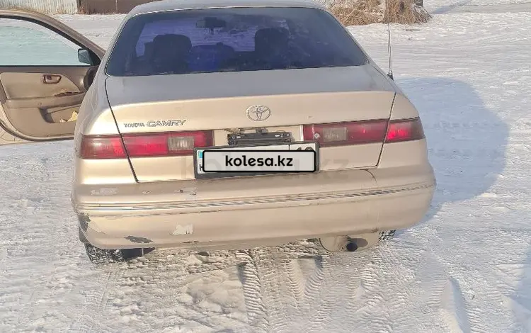 Toyota Camry 1998 годаүшін2 500 000 тг. в Семей