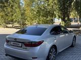 Lexus ES 350 2015 годаүшін12 300 000 тг. в Уральск – фото 4