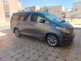 Toyota Alphard 2010 годаfor7 500 000 тг. в Актау – фото 2