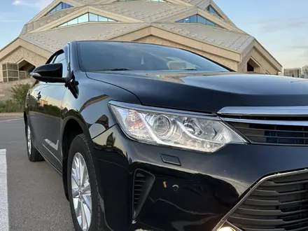 Toyota Camry 2015 года за 10 650 000 тг. в Астана – фото 2