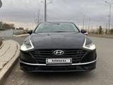 Hyundai Sonata 2019 года за 11 200 000 тг. в Астана – фото 2