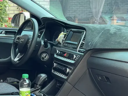 Hyundai Sonata 2020 года за 6 500 000 тг. в Алматы – фото 12