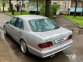 Mercedes-Benz E 430 1999 года за 5 000 000 тг. в Арысь – фото 2