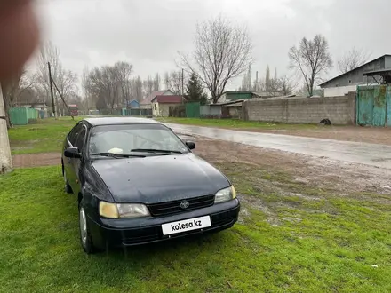 Toyota Carina E 1995 годаүшін2 200 000 тг. в Алматы