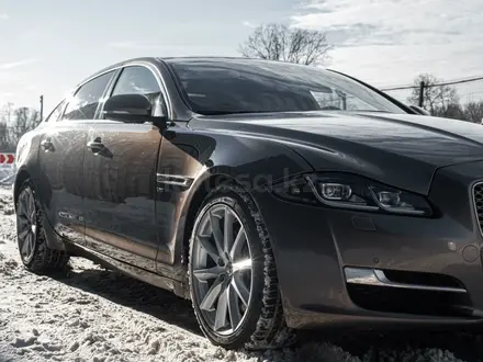 Jaguar XJ 2018 года за 32 000 000 тг. в Астана – фото 9