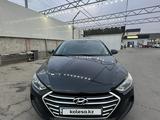 Hyundai Elantra 2018 годаүшін6 300 000 тг. в Алматы