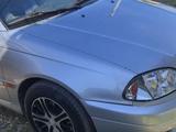 Toyota Avensis 2002 годаүшін3 300 000 тг. в Петропавловск – фото 5
