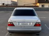 Mercedes-Benz E 320 1995 годаүшін5 500 000 тг. в Алматы – фото 3