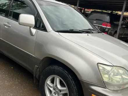 Lexus RX 300 2000 года за 5 200 000 тг. в Актобе – фото 2