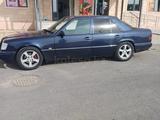 Mercedes-Benz E 200 1994 года за 2 400 000 тг. в Шымкент – фото 2