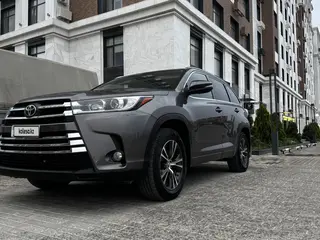 Toyota Highlander, 2016
