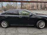 Toyota Camry 2012 года за 11 000 000 тг. в Экибастуз – фото 2