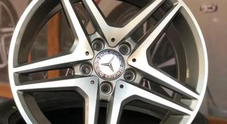Комплект дисков r17 5*112 Mercedes за 250 000 тг. в Алматы