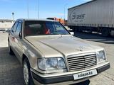 Mercedes-Benz E 200 1991 годаүшін1 600 000 тг. в Петропавловск – фото 2
