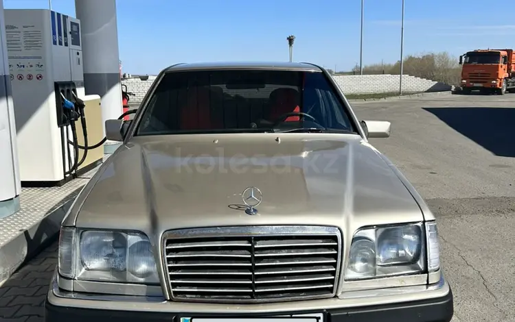 Mercedes-Benz E 200 1991 года за 1 650 000 тг. в Петропавловск