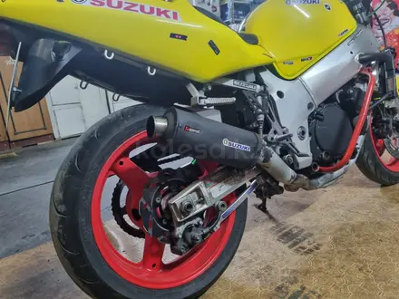 Suzuki  GSX-R 600 2000 года за 1 100 000 тг. в Усть-Каменогорск – фото 7