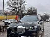 BMW X7 2022 года за 40 000 000 тг. в Бишкек – фото 4