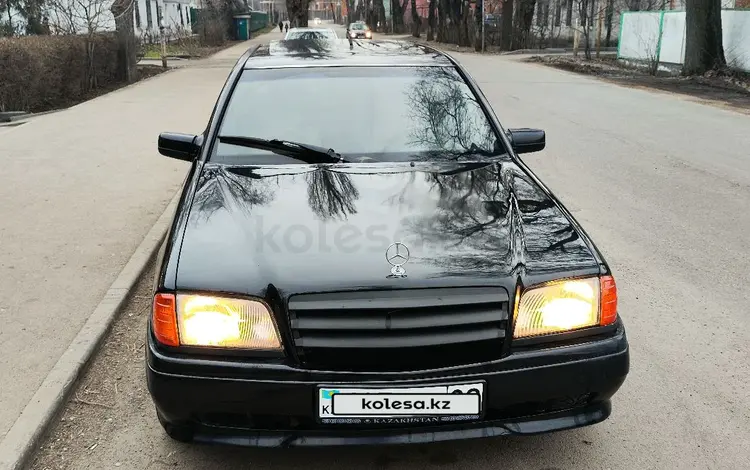 Mercedes-Benz C 220 1993 годаүшін1 550 000 тг. в Алматы