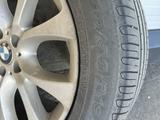 Комплект дисков с резиной на bmw x5 f 15 за 300 000 тг. в Астана – фото 4