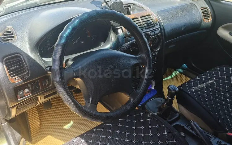 Mitsubishi Carisma 1995 года за 1 200 000 тг. в Алматы