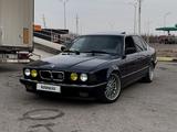 BMW 735 1993 года за 3 800 000 тг. в Алматы – фото 2