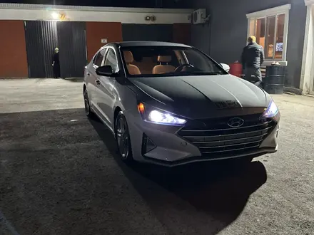 Hyundai Elantra 2019 года за 5 800 000 тг. в Актау – фото 41