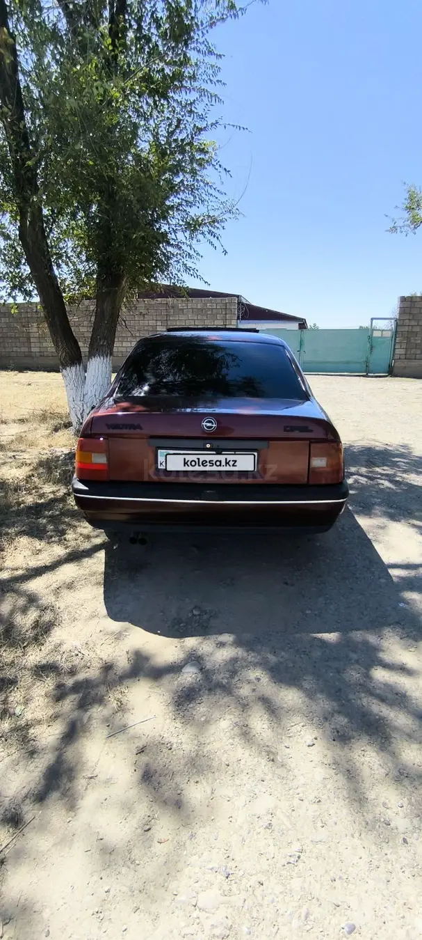 Opel Vectra, 1992