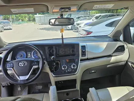 Toyota Sienna 2016 года за 13 000 000 тг. в Алматы – фото 11