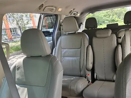 Toyota Sienna 2016 года за 13 000 000 тг. в Алматы – фото 15