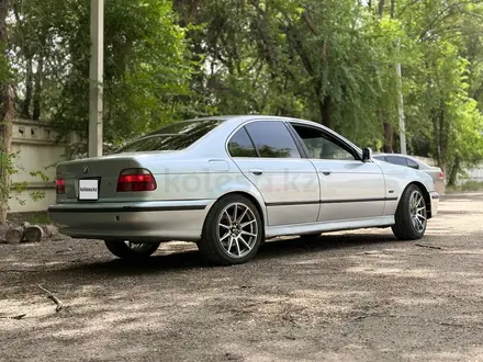 BMW 528 1998 года за 2 900 000 тг. в Алматы – фото 6