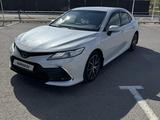 Toyota Camry 2023 годаfor17 500 000 тг. в Кызылорда