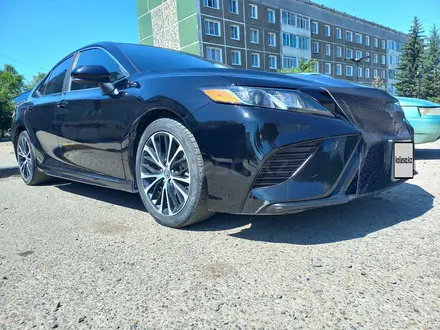 Toyota Camry 2019 года за 10 500 000 тг. в Усть-Каменогорск – фото 13