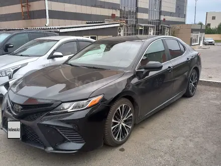 Toyota Camry 2019 года за 10 500 000 тг. в Усть-Каменогорск – фото 6
