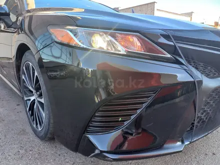 Toyota Camry 2019 года за 10 500 000 тг. в Усть-Каменогорск – фото 7