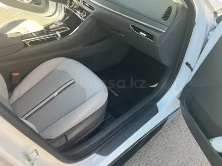 Hyundai Sonata 2020 года за 9 899 999 тг. в Астана – фото 8