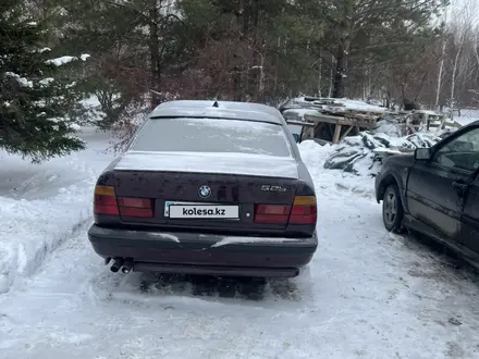 BMW 520 1993 года за 900 000 тг. в Астана – фото 3