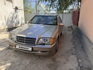 Mercedes-Benz C 280