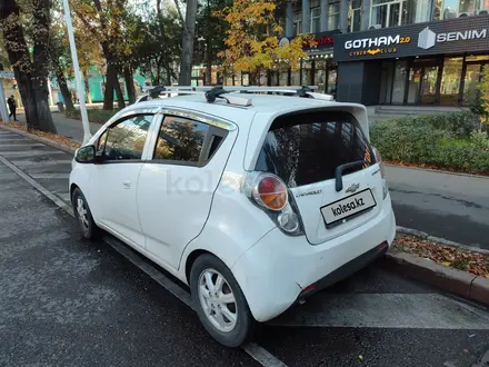 Chevrolet Spark 2012 года за 3 500 000 тг. в Алматы – фото 2