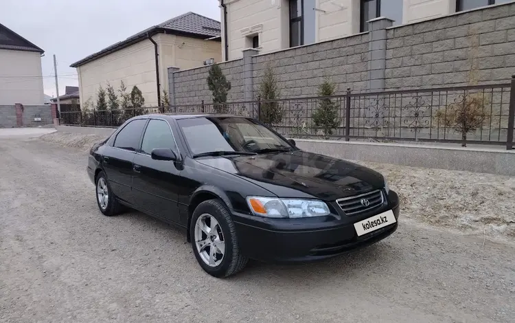 Toyota Camry 2000 года за 3 600 000 тг. в Кызылорда