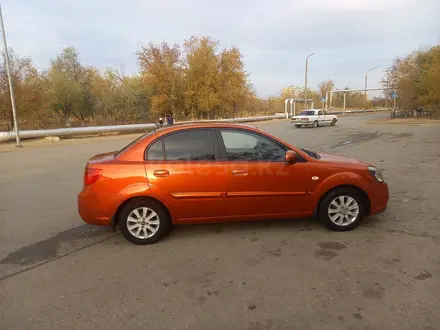 Kia Rio 2010 года за 4 000 000 тг. в Байконыр – фото 9