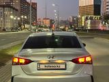 Hyundai Accent 2022 годаүшін7 200 000 тг. в Астана – фото 3
