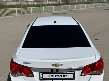 Chevrolet Cruze 2011 года за 3 500 000 тг. в Шымкент – фото 6