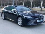 Toyota Camry 2020 годаfor13 990 000 тг. в Астана
