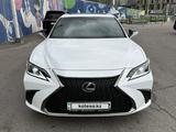 Lexus ES 350 2022 года за 34 500 000 тг. в Алматы – фото 2