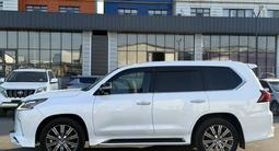 Lexus LX 570 2016 года за 31 500 000 тг. в Алматы – фото 4