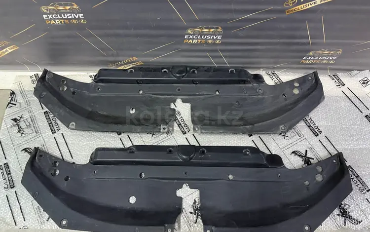 Накладка замка капота Prado 150 2017-2023 за 40 000 тг. в Алматы