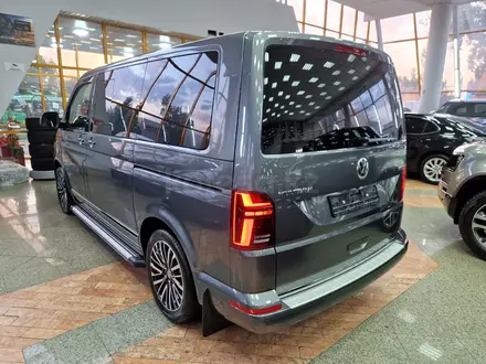 Volkswagen Multivan 2021 года за 42 000 000 тг. в Алматы – фото 4