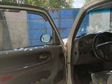 SsangYong Korando 2001 года за 1 800 000 тг. в Шымкент – фото 2